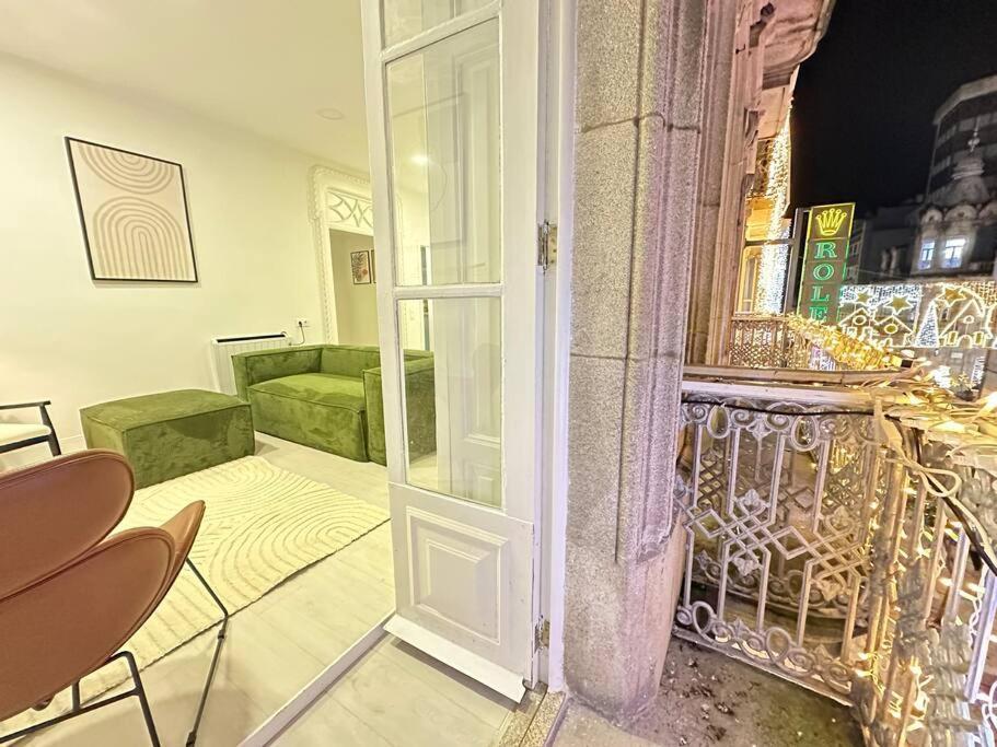 Elegante Hogar En El Centro Apartment Vigo Exterior photo