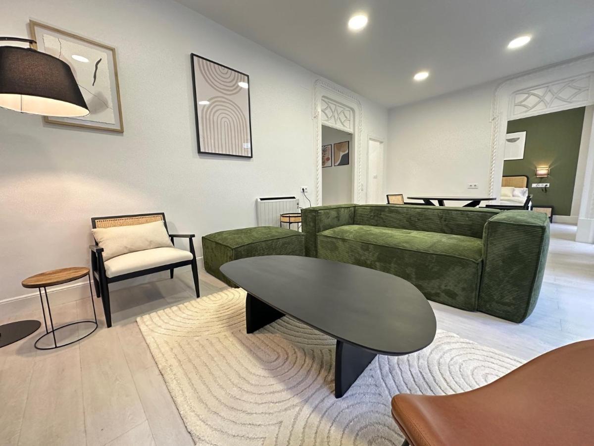 Elegante Hogar En El Centro Apartment Vigo Exterior photo
